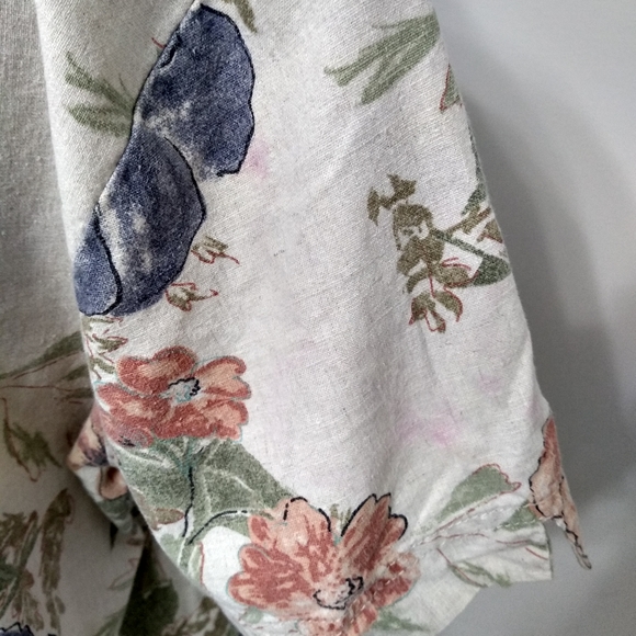 Linen and cotton Hawaiian botanical top - Picture 4 of 5